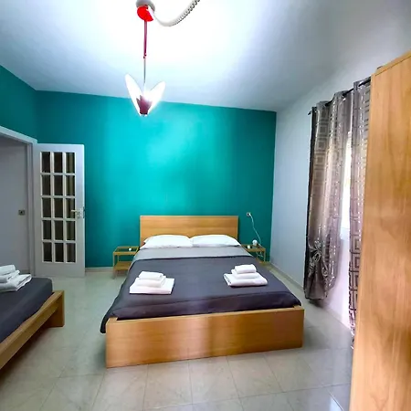 Maria דירה מודוניו